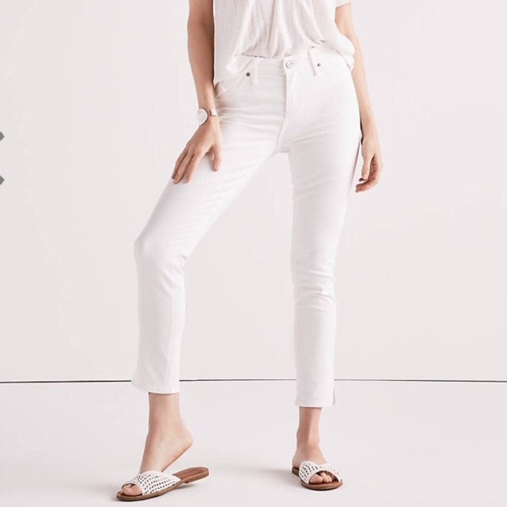 Lucky Ava Skinny Jean with finished side slit hem